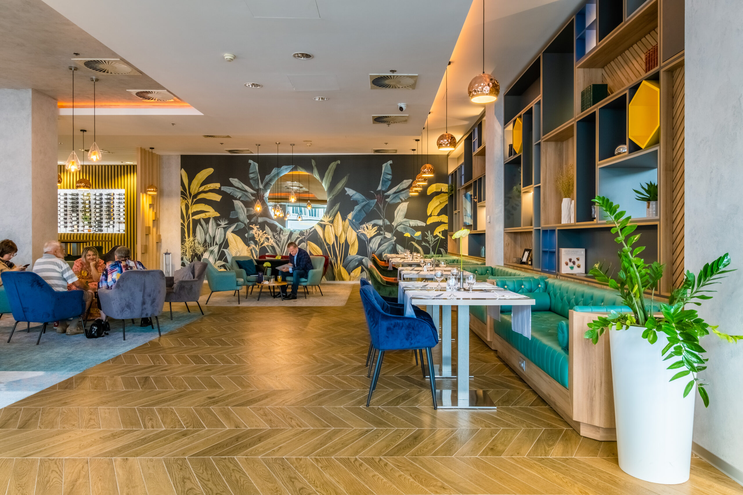 Cosmopolitan Restaurant bar interior.