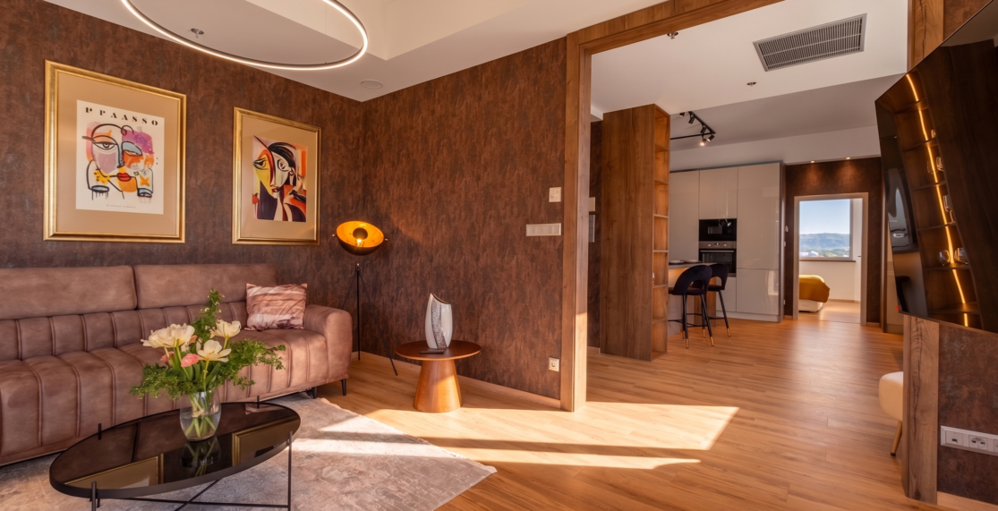 Apartment living room at Holiday Inn Žilina.
