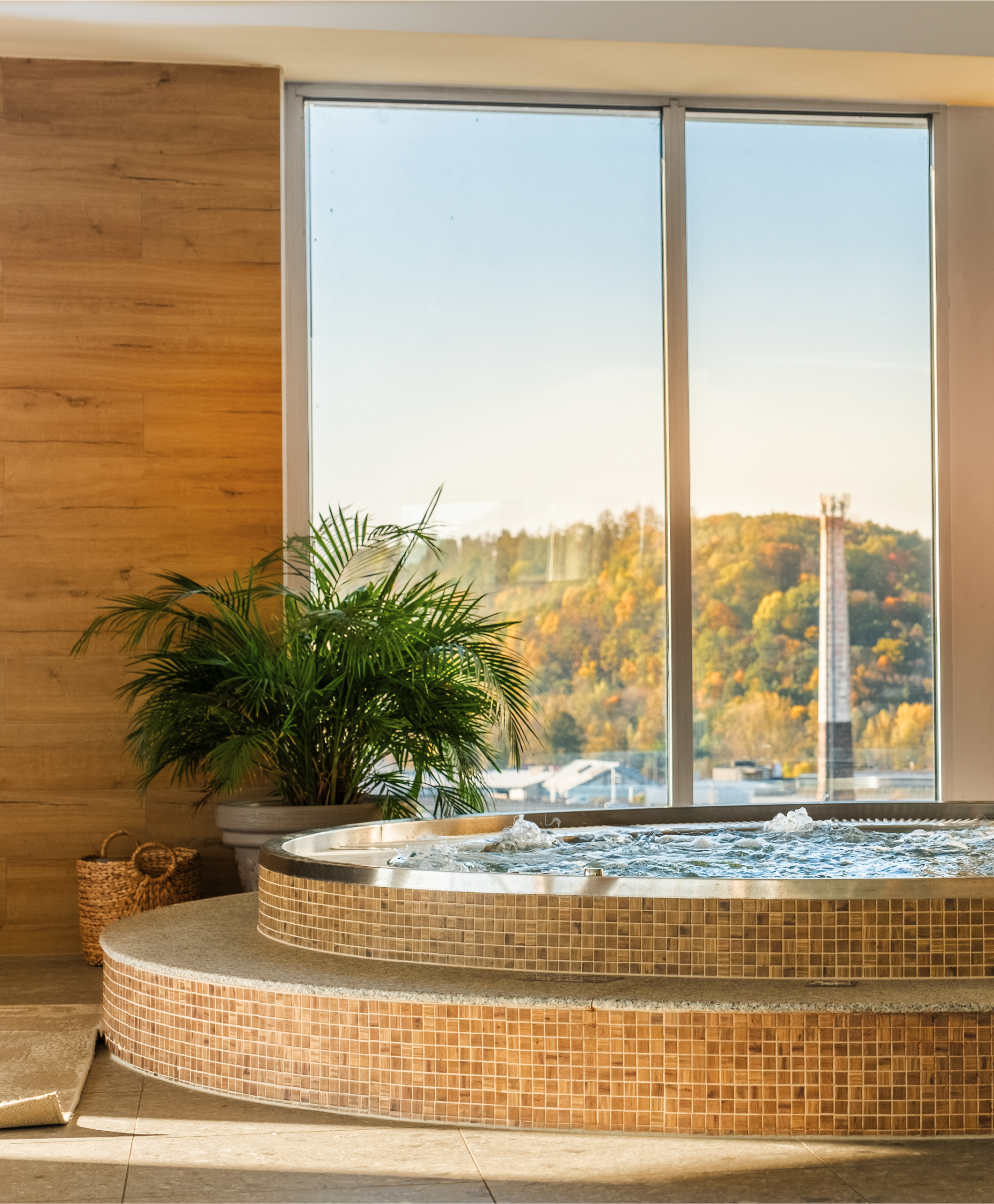 Wellness hot tub overlooking Žilina.